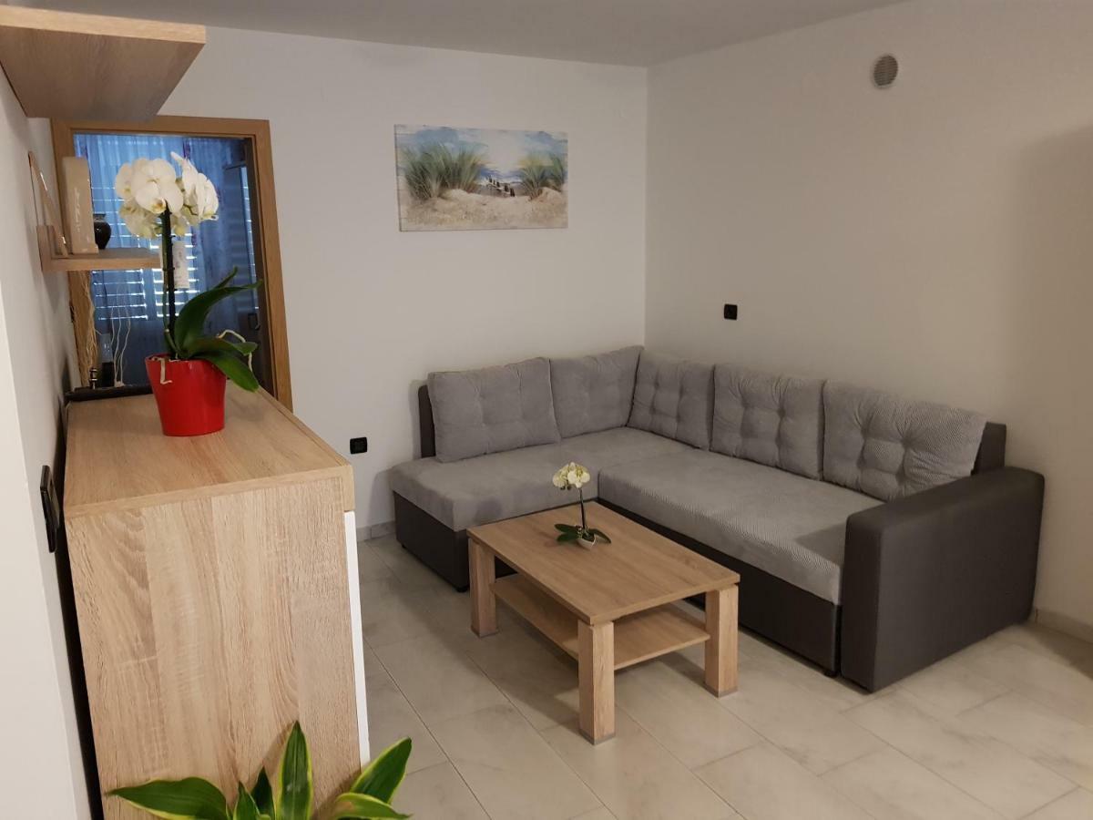 Izola City Center Apartment Buitenkant foto
