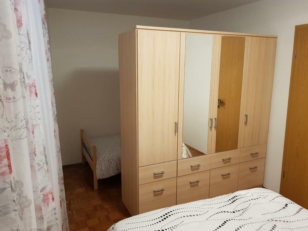 Izola City Center Apartment Buitenkant foto