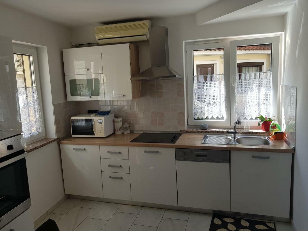 Izola City Center Apartment Buitenkant foto